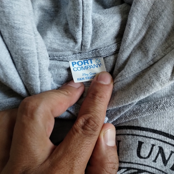 LARGE Northeastern University Boston Mass Hoodie Vintage LARGE Husky Gear - Picture 6 of 7